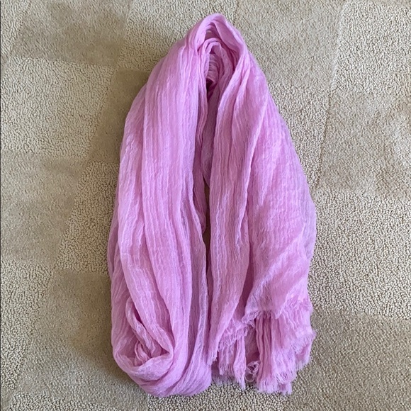 GAP Accessories - •FINAL SALE• Gauzy scarf